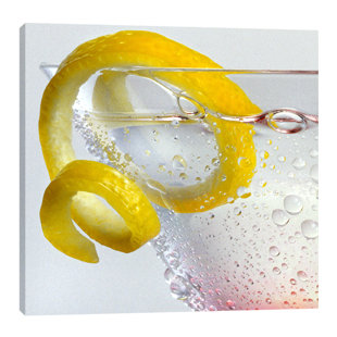 JAXSON REA " Lemon On Twist " by Barry Siedman