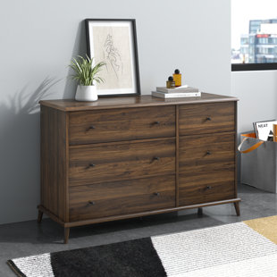 WADE LOGAN® Captola 6 - Drawer Dresser