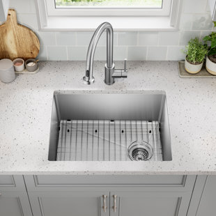 KRAUS Fairlane Undermount Single Bowl 18-Gauge Stainless Steel Kitchen Bar Sink, KHU631-15