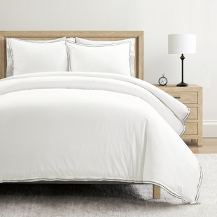 SPECIAL EDITION BY LUSH DECOR Hampton Double Flange Embroidered Contrast Edge Duvet Cover 3 Pieces Set