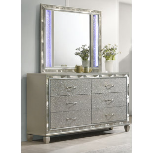 ROSDORF PARK Koreyon 6 Drawer 65.38" Dresser With Mirror