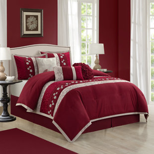 NANSHING AMERICA, INC Riley 7 Piece Glam Comforter Set