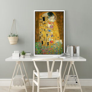 IDEA4WALL Famous Artwork " The Kiss Painting " by Gustav Klimt