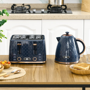 Corrigan Studio 4 Slice Oriska Kettle and Toaster Set
