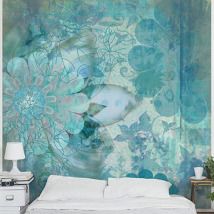 HIGHLAND DUNES Rentz Winter Flowers 2.4m x 240cm Wallpaper Roll
