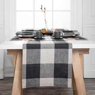 DMOKSHA D'Moksha Homes Buffalo Check Table Runner