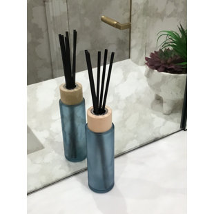 VIVIENCE Plant / Floral Reed Diffusers And Sticks