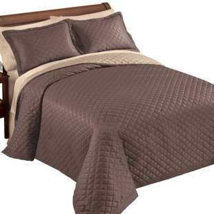 WINSTON BRANDS Classic Elegant Reversible Bedspread Set