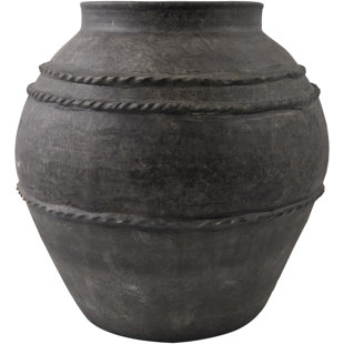 Galey Alix X Livabliss Stevi Vase