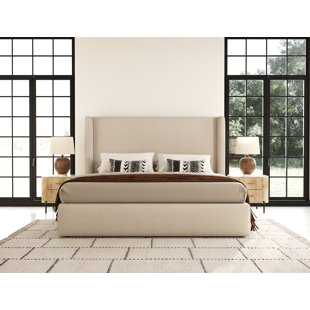 VIG FURNITURE Byrne Upholstered Wingback Bed