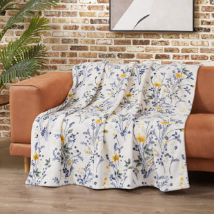 Lucky Brand Wild Flower Blankets Plush