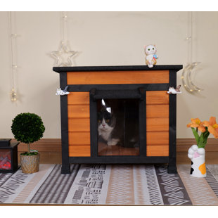 TUCKER MURPHY PET™ Insulated Cat House