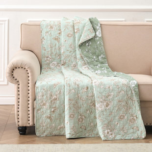 GREENLAND HOME FASHIONS Olivia Vintage Floral Toile Reversible Quilted Throw