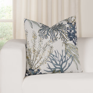 Siscovers Underwater Paradise Coastal Throw Pillow