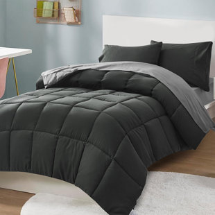 HOMECHOICE INTERNATIONAL GROUP 5 Pieces Twin Size Back To School Reversible Comforter Set