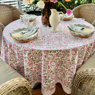 DECOR MANTRA Beatrice Round Tablecloth - Pink And Green