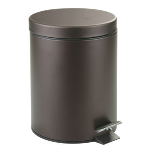 IDESIGN Metal Step Trash Can with Lid, 5 Liter Waste Basket Bin with Insert, 8" x 8" x 11"