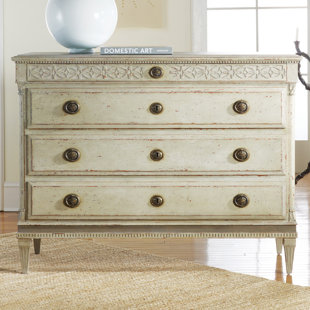 MODERN HISTORY HOME Gustavian 4 Drawers Standard Dresser
