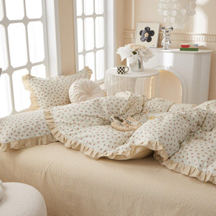 COASTALCART Floral Comforter Set, Ruffle Bedding Set, 3 Pieces Shabby Elegance Coquette Cottagecore Aesthetic Flower Comforter With 2 Lace Pillow Shams