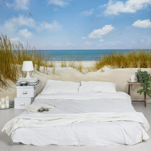 HIGHLAND DUNES Thunderbolt North Sea Beach 1.9m x 288cm Wallpaper Roll