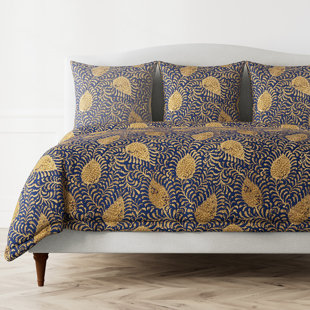 The Met x Ann Gish Kinrande Embroidered Duvet