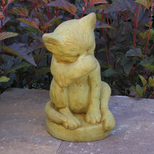 NICHOLS BROS. STONEWORKS Kitten Washing Statue