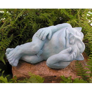 NICHOLS BROS. STONEWORKS Reclining Garden Gargoyle Statue