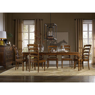 HOOKER FURNITURE Tynecastle 7 - Piece Extendable Dining Set