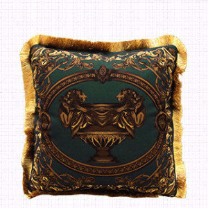G HOME COLLECTION Relief Embellished Pillow Cover