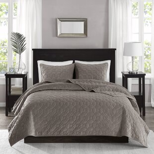 MADISON PARK Harper 3 Piece Velvet Quilt Set