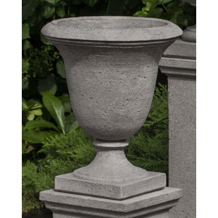 CAMPANIA INTERNATIONAL Linwood Urn Planter