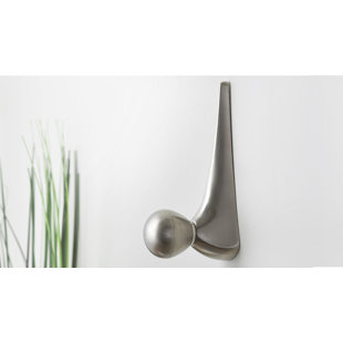RICHELIEU Contemporary Metal Wall Hook