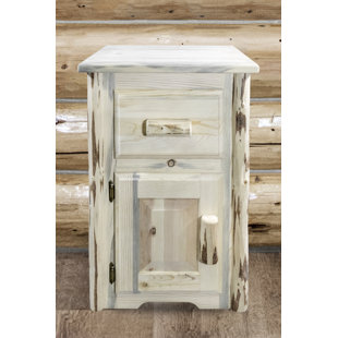MONTANA WOODWORKS® Montana Collection End Table