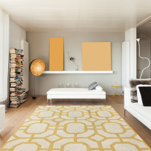 BRAYDEN STUDIO® Rentz Handmade Wool Ivory/Yellow Rug