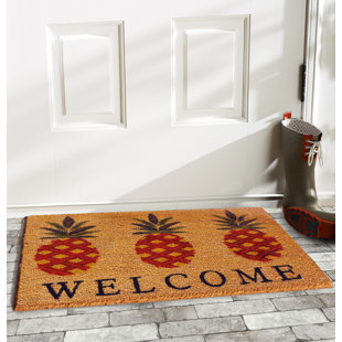 BAY ISLE HOME™ Lamm Non-Slip Outdoor Doormat
