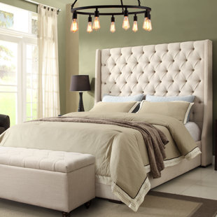 DIAMOND SOFA Park Avenue Upholstered Standard Bed