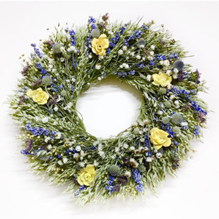 DRIED FLOWERS AND WREATHS LLC Fresh (Live) Twig 22'' Wreath