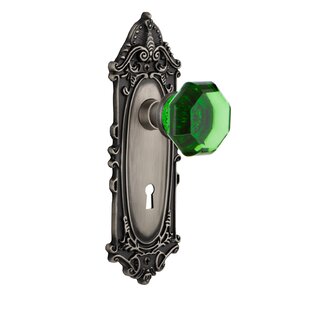 NOSTALGIC WAREHOUSE Victorian Plate with Decorative Keyhole and Waldorf Emerald Door Knob