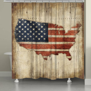 LAURAL HOME Saul Wooden Flag Single Shower Curtain