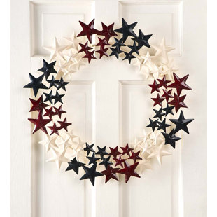 PLOW & HEARTH Metal 22'' Wreath