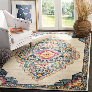 LANGLEY STREET® Hertzler Oriental Rug
