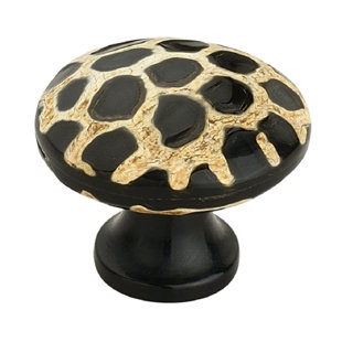 MASCOT HARDWARE Botanical Flower Oversized 1.7" Diameter Round Knob
