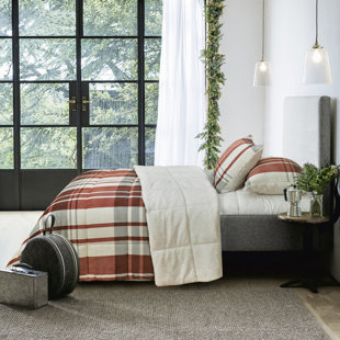 MAISON CONDELLE Rustic Plaid Comforter Set