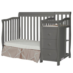 DREAM ON ME Jayden 4-in-1 Mini Convertible Crib and Changer