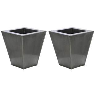 HOUSE OF SILK FLOWERS INC. Metal Table Vase (Set of 2)