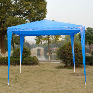 DAKOTA FIELDS Vernon Gazebo