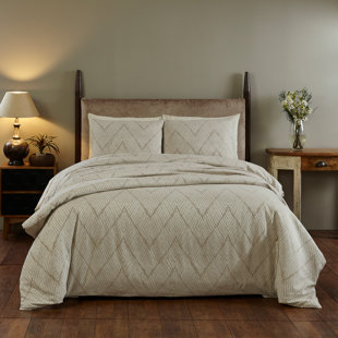 AMITY HOME Sadie Farmhouse / Country Percale Chevron / Zig Zag Duvet Cover Set