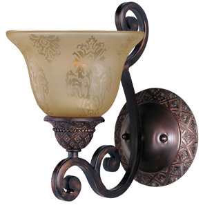 ASTORIA GRAND Baver Armed Sconce