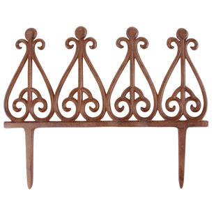 ESSCHERTDESIGN 11.7'' H x 15.4'' W Antique Rust Brown Metal Lawn Edging (Set of 4)