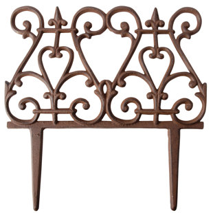 ESSCHERTDESIGN 10.7'' H x 10.5'' W Antique Rust Brown Metal Lawn Edging (Set of 6)